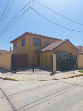 Amplia casa en sector residencial de La Serena.